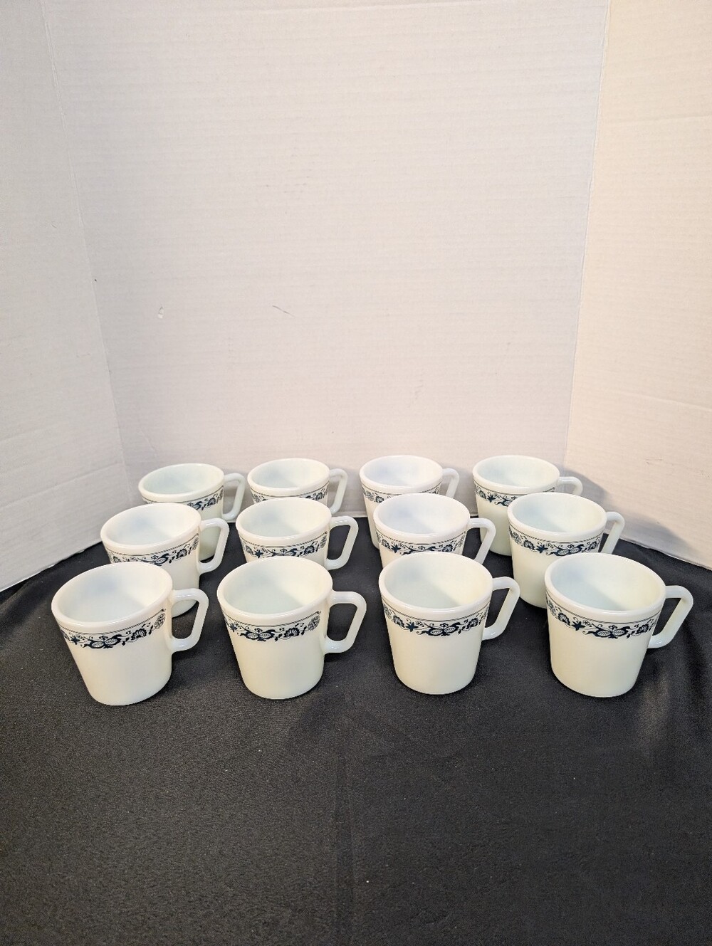 Pyrex Milk Glass Old Town Blue Onion Coffee Tea Cups Mugs Corelle Lot Of 12